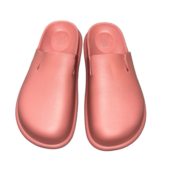 Urban Outfitters Molded EVA Cushioned Slip On Clog - Picture 3 of 10
